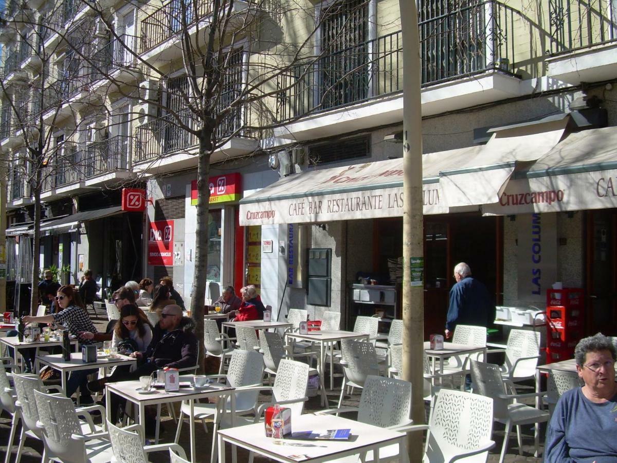 Medina Apartment And Parking Historical Center Sevilla Bagian luar foto